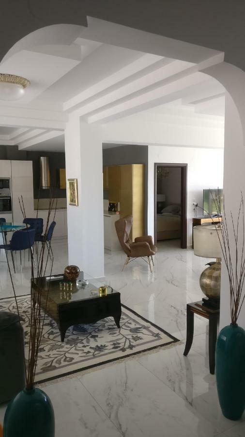 Willa Marry'S House Karianí Zewnętrze zdjęcie