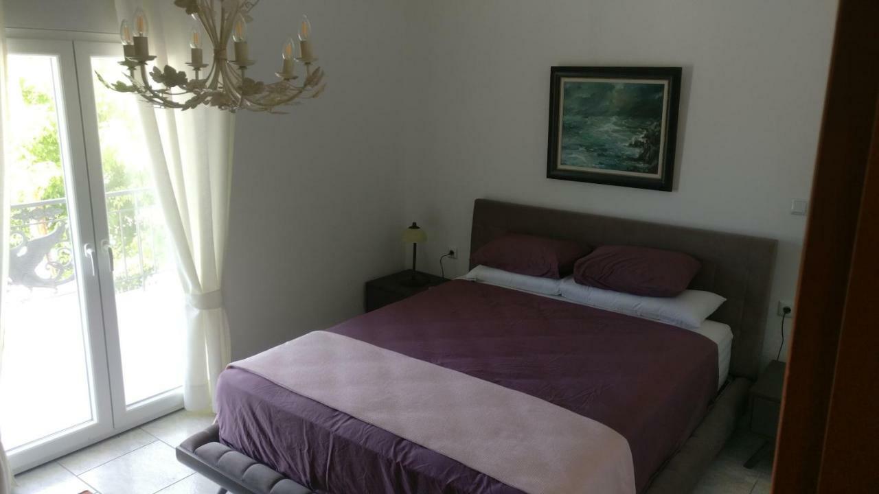 Willa Marry'S House Karianí Zewnętrze zdjęcie